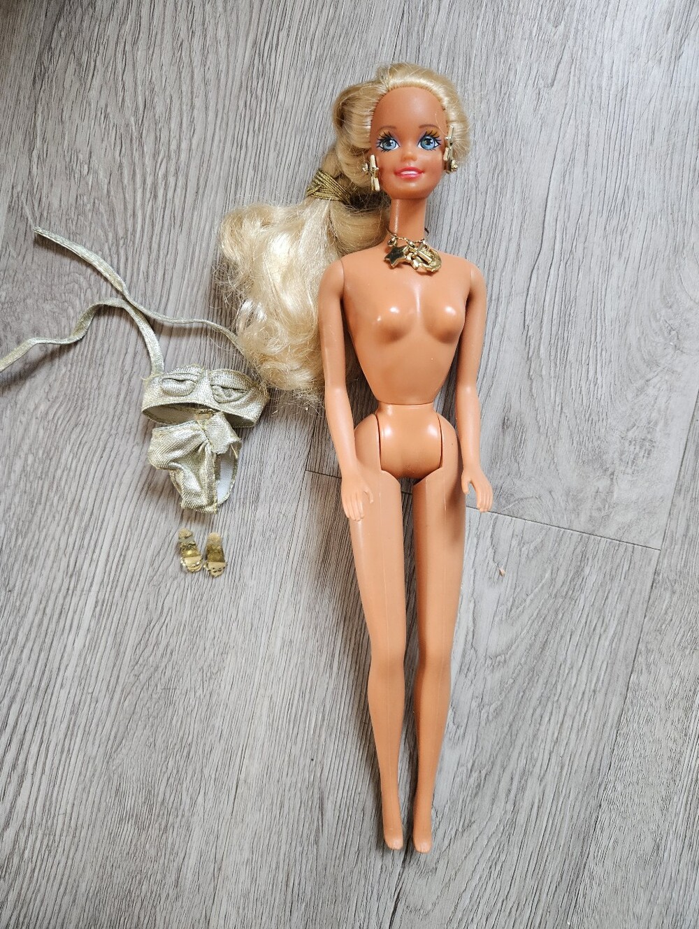 1991 Sun Sensation Barbie